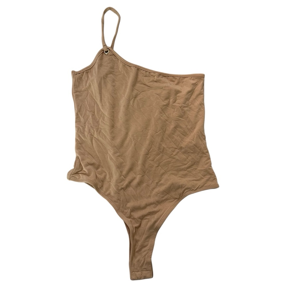 NWT JLUXLABEL tan one-shoulder bodysuit
